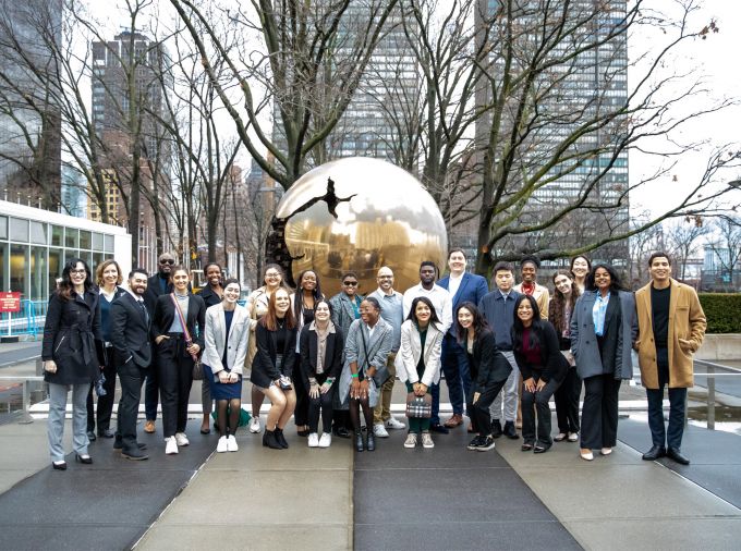 SIA students outside in New York City